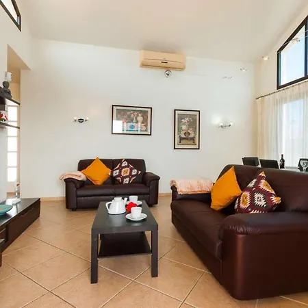 Semesterbostad Casa Olive